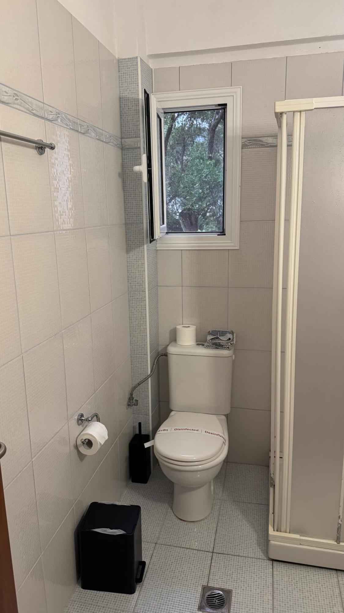 Chrisovalanto Hotel Sívota 外观 照片
